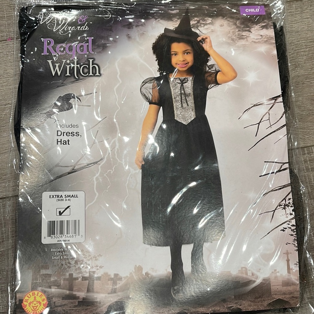 Witch Child’s Play Dress-Up Costume Small Size 3-4 Dress and Hat